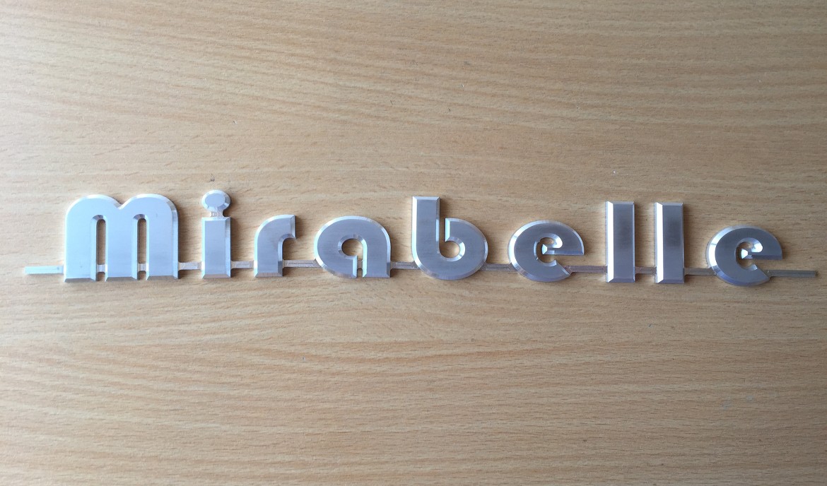 Découpe laser sur bois - exemple